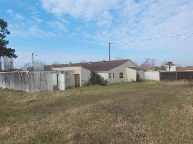 Propriété 6 pièces 400 m²