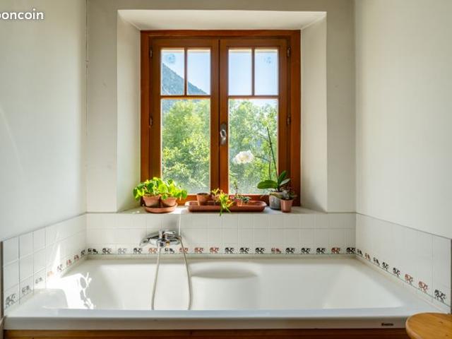 Propriété 6 pièces 431 m²