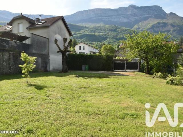 Propriété 6 pièces 89 m²
