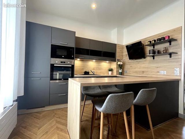 Propriété 6 pièces 93 m²