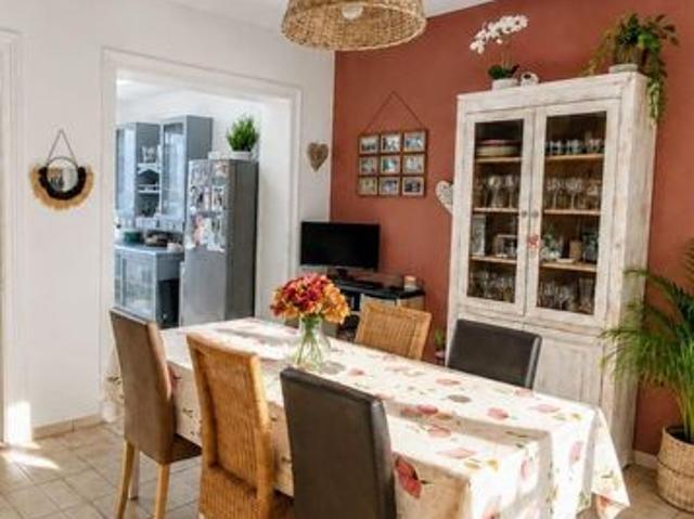 Propriété 6 pièces 93 m²