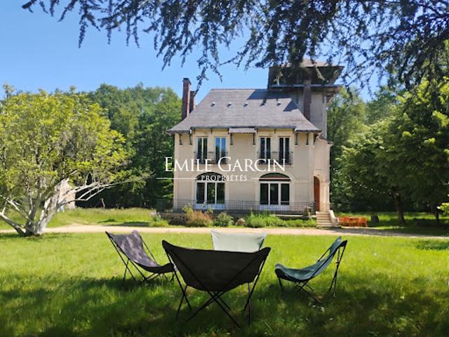 Propriété avec jardin