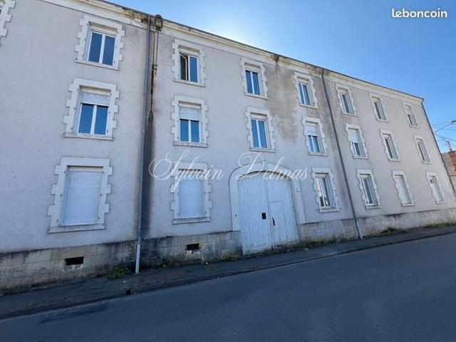 Propriété 80 pièces 1 800 m²