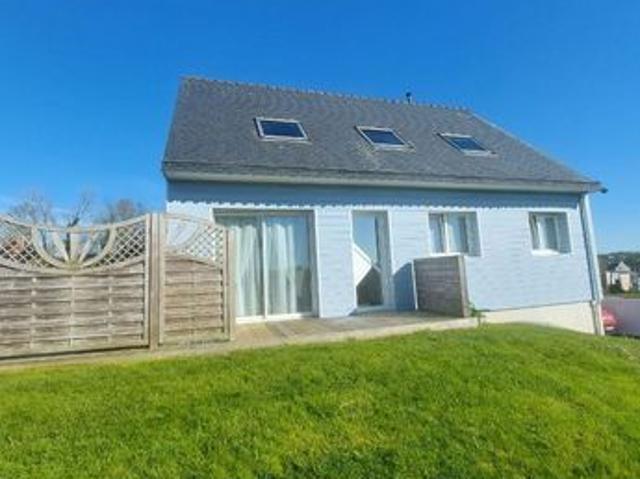 Propriété 8 pièces 104 m²