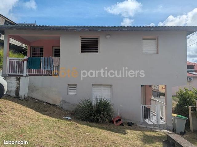 Propriété 8 pièces 100 m²