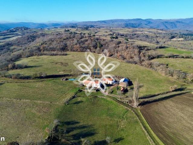 Propriété 8 pièces 125 m²