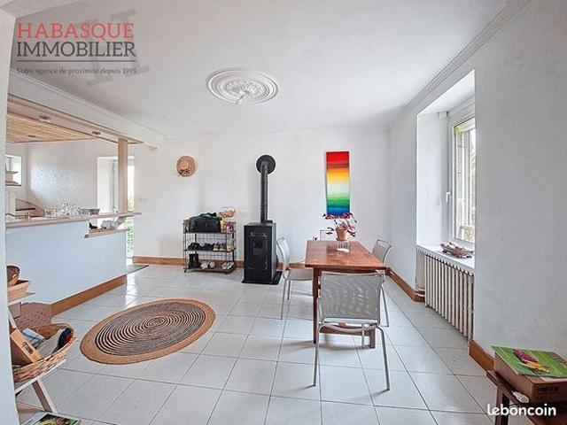 Propriété 8 pièces 127 m²