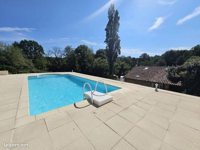 Propriété 8 pièces 120 m²