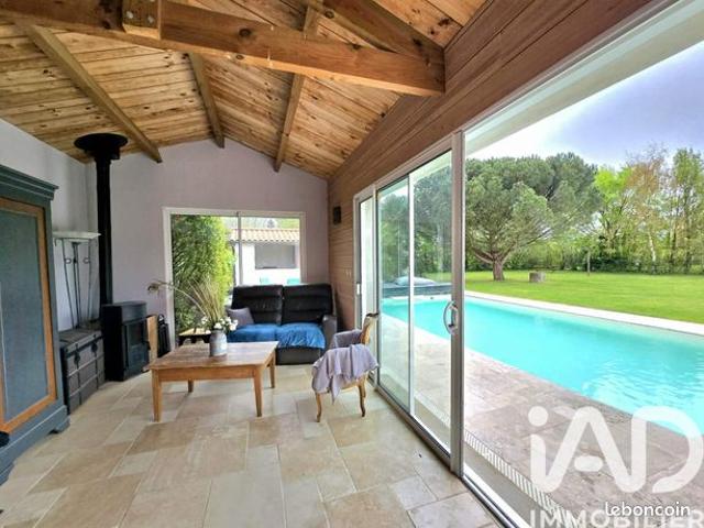 Propriété 8 pièces 135 m²