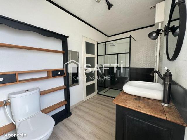 Propriété 8 pièces 135 m²