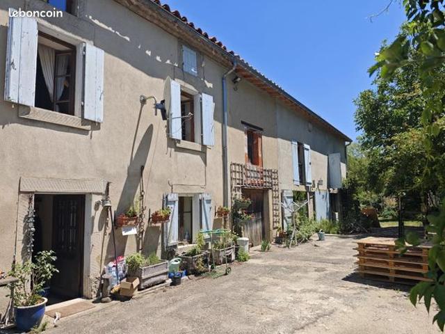 Propriété 8 pièces 135 m²