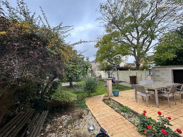 Propriété 8 pièces 130 m²