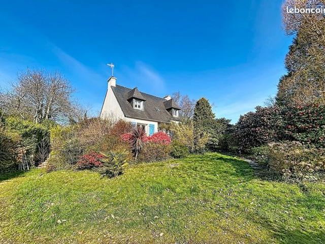 Propriété 8 pièces 149 m²