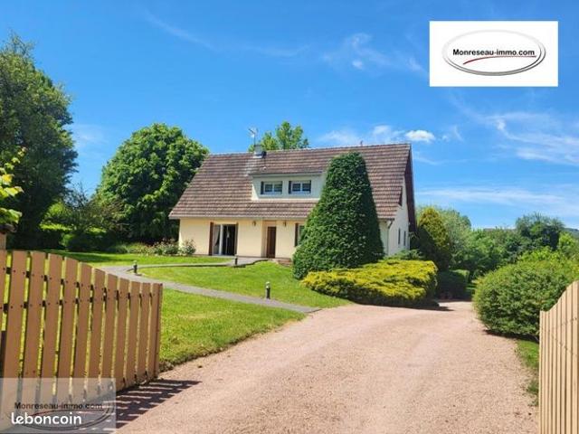 Propriété 8 pièces 140 m²