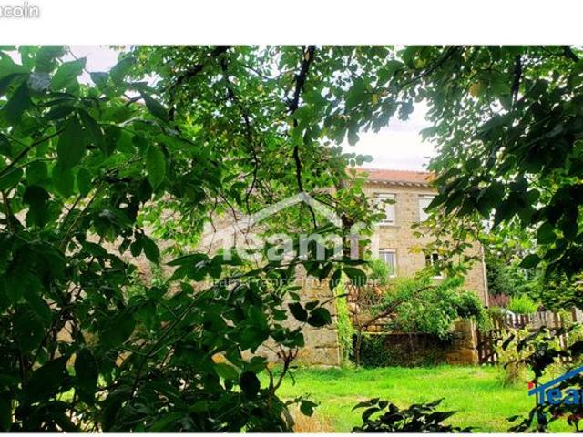Propriété 8 pièces 140 m²