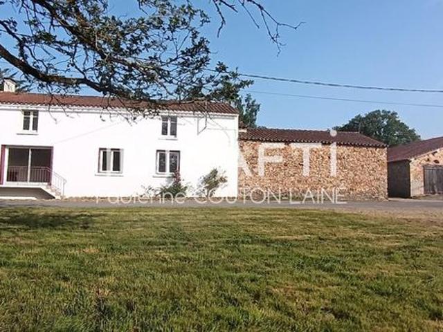 Propriété 8 pièces 141 m²