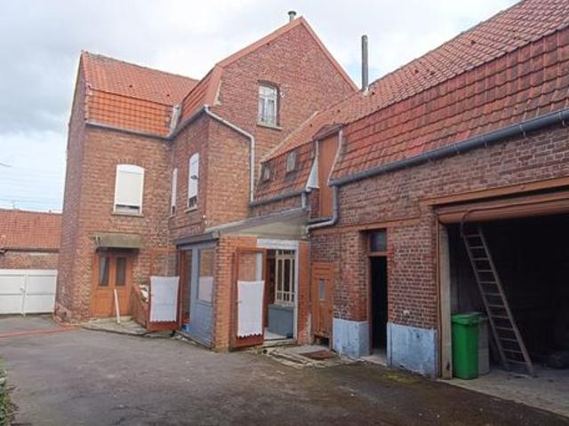 Propriété 8 pièces 154 m²
