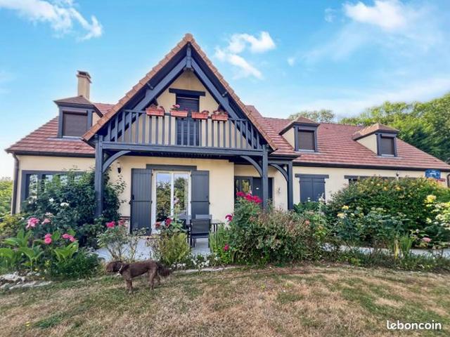 Propriété 8 pièces 155 m²