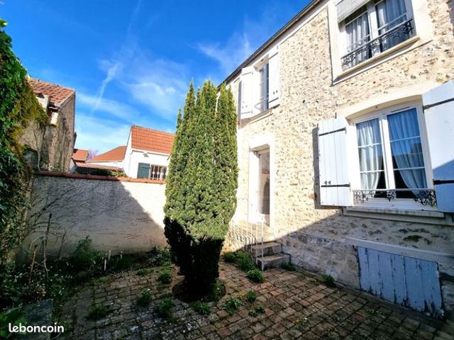 Propriété 8 pièces 155 m²