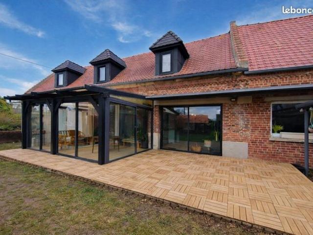 Propriété 8 pièces 155 m²