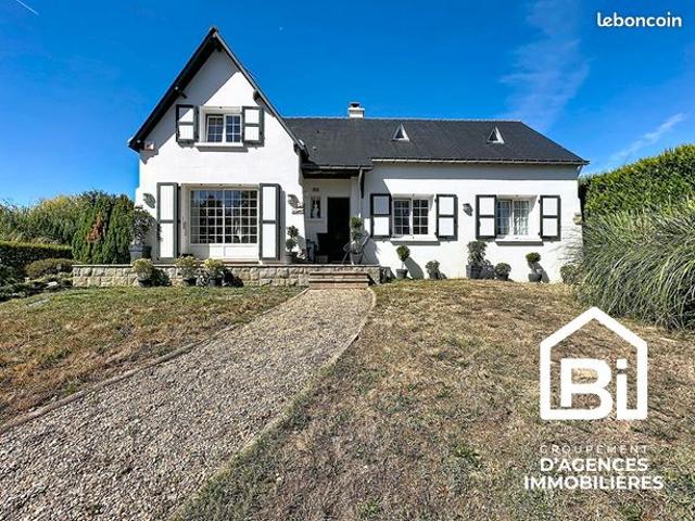 Propriété 8 pièces 155 m²