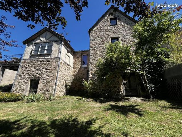 Propriété 8 pièces 157 m²