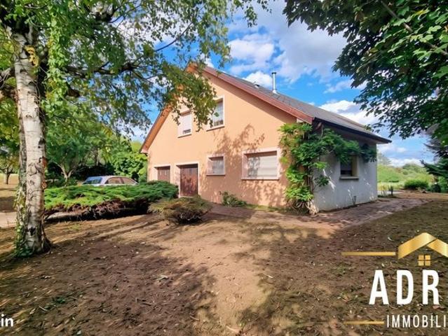 Propriété 8 pièces 158 m²