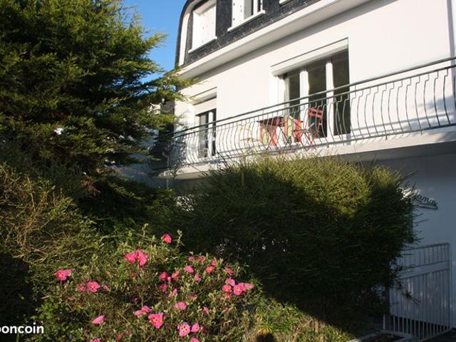 Propriété 8 pièces 150 m²