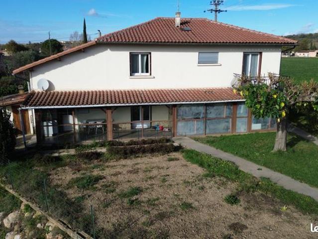 Propriété 8 pièces 150 m²