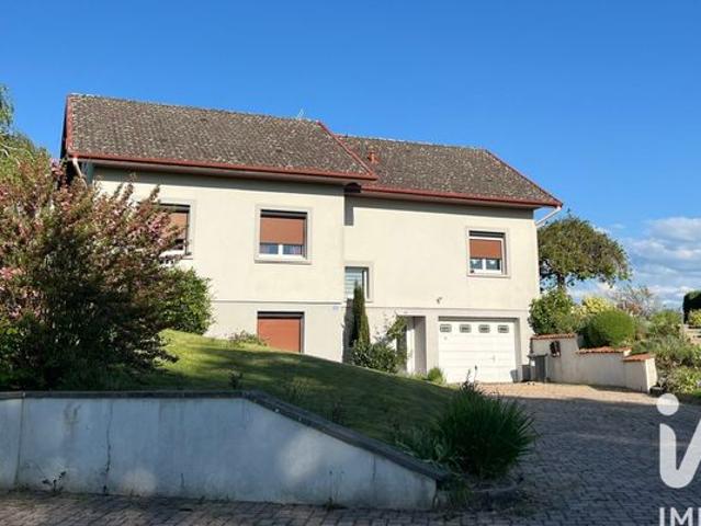 Propriété 8 pièces 150 m²