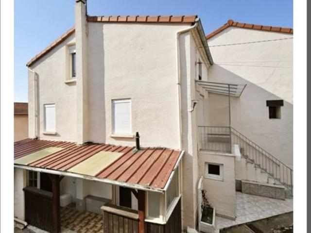 Propriété 8 pièces 150 m²