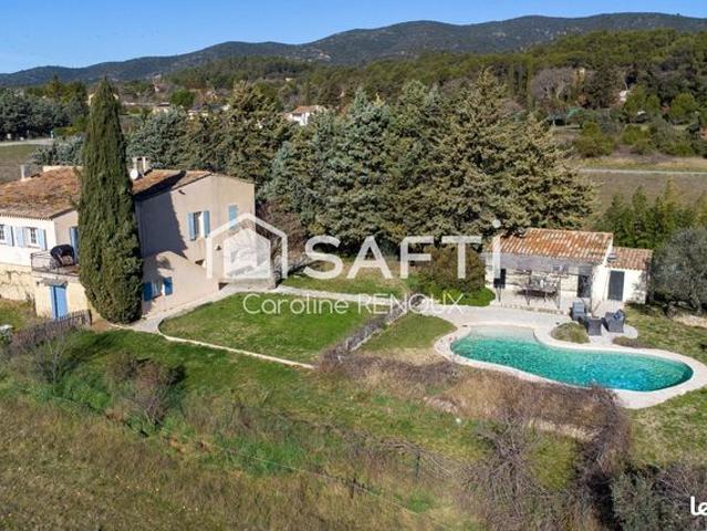Propriété 8 pièces 150 m²
