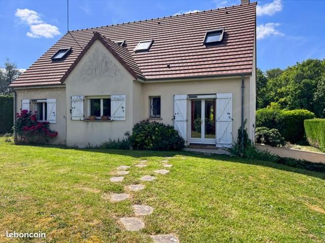 Propriété 8 pièces 150 m²