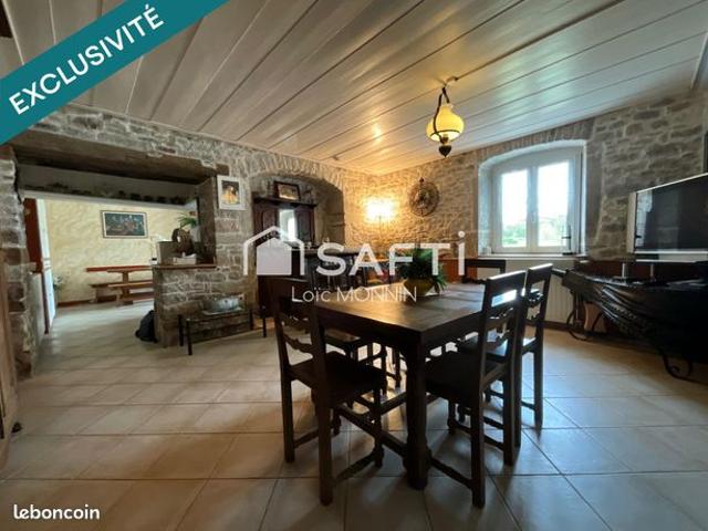 Propriété 8 pièces 150 m²