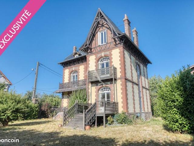 Propriété 8 pièces 164 m²