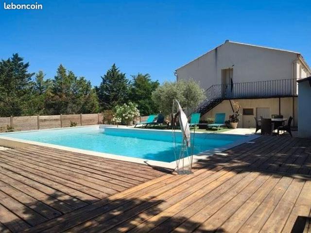 Propriété 8 pièces 164 m²