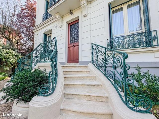 Propriété 8 pièces 165 m²