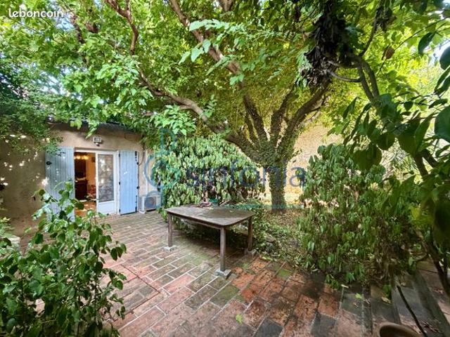 Propriété 8 pièces 165 m²