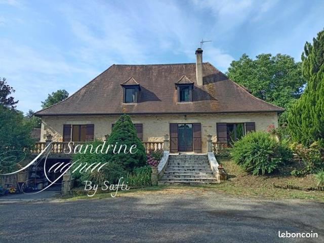 Propriété 8 pièces 165 m²