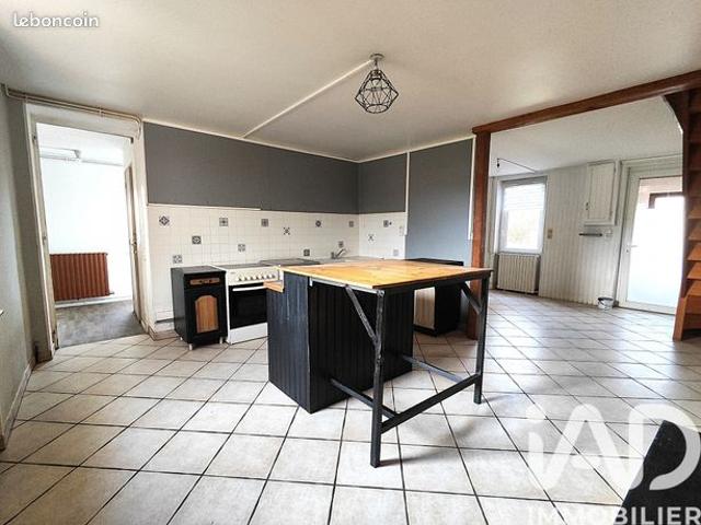 Propriété 8 pièces 166 m²