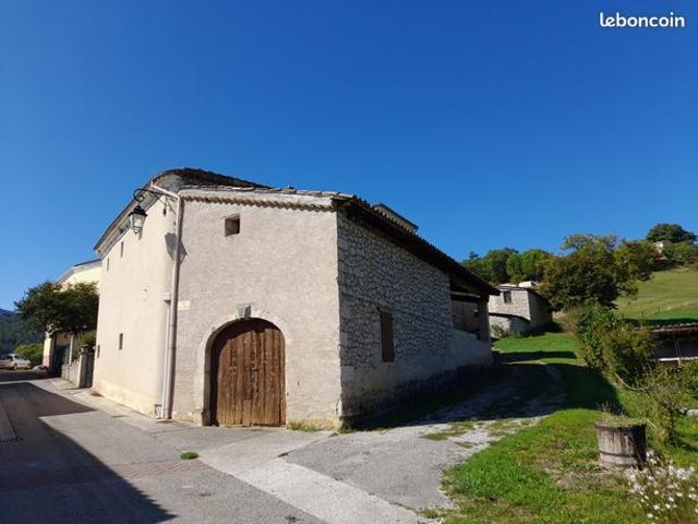 Propriété 8 pièces 166 m²