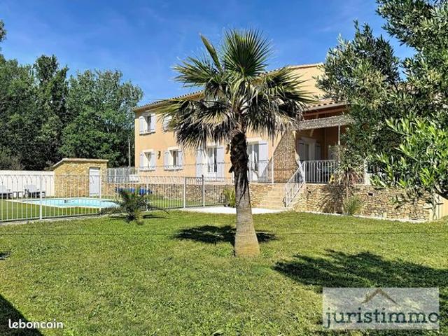 Propriété 8 pièces 167 m²
