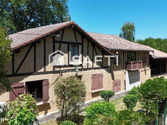 Propriété 8 pièces 169 m²