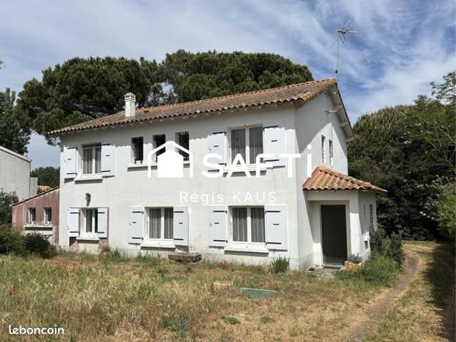 Propriété 8 pièces 160 m²