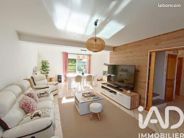 Propriété 8 pièces 160 m²