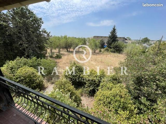 Propriété 8 pièces 160 m²