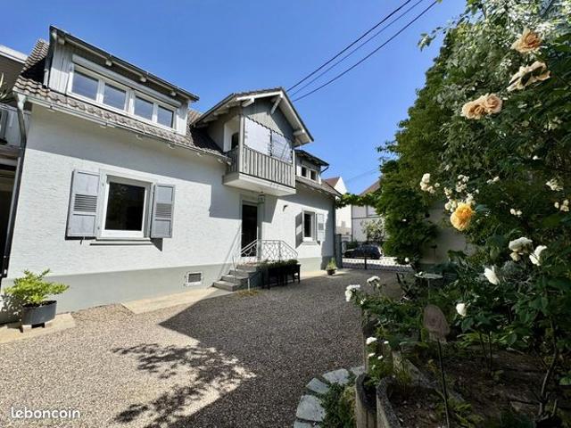 Propriété 8 pièces 160 m²