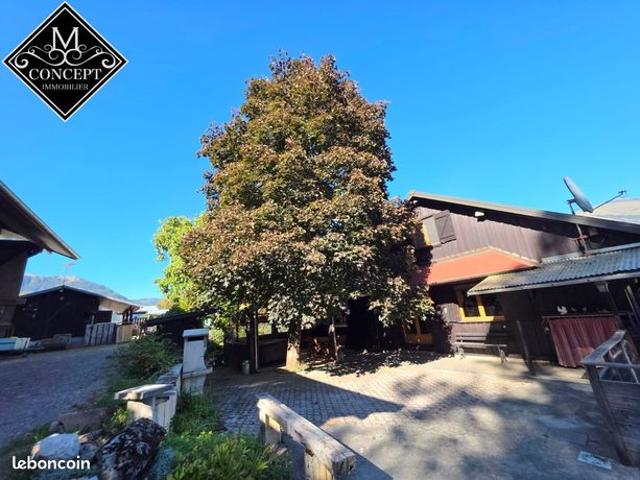 Propriété 8 pièces 160 m²