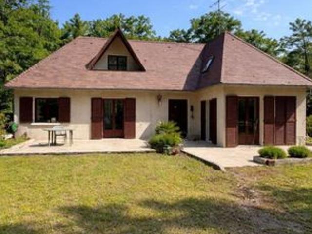 Propriété 8 pièces 160 m²