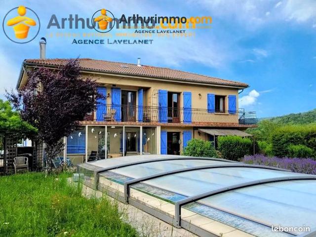 Propriété 8 pièces 160 m²